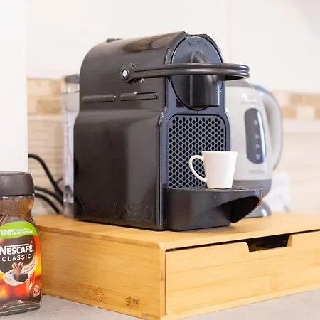 Luciano Colosseo Apartment *