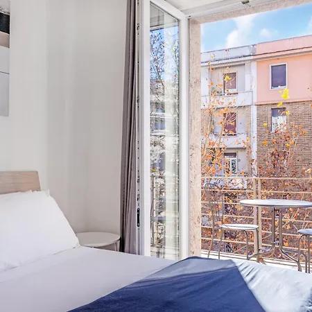 Luciano Colosseo Apartment Rome