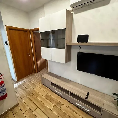 Luciano Colosseo Appartement